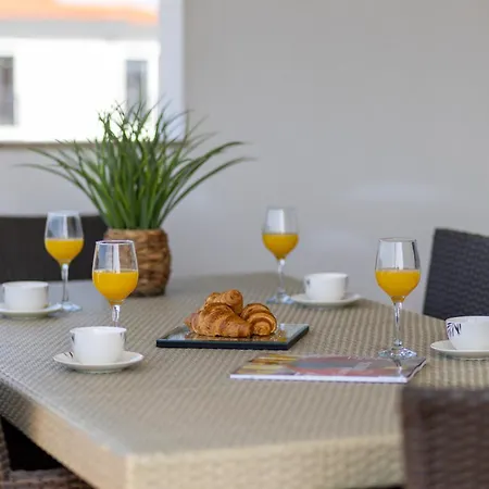 Peacefull With Garden And Barbeque Apartmán