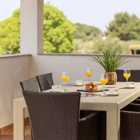 Peacefull With Garden And Barbeque Appartement