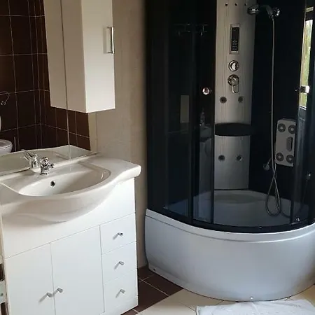 Apartman Maja 1 Apartamento Biograd Na Moru